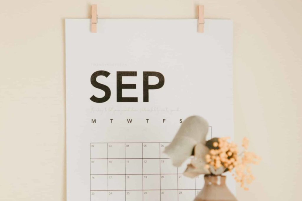 A new calendar featuring a flower in a vase, perfect for September organizing. #MyAdvice